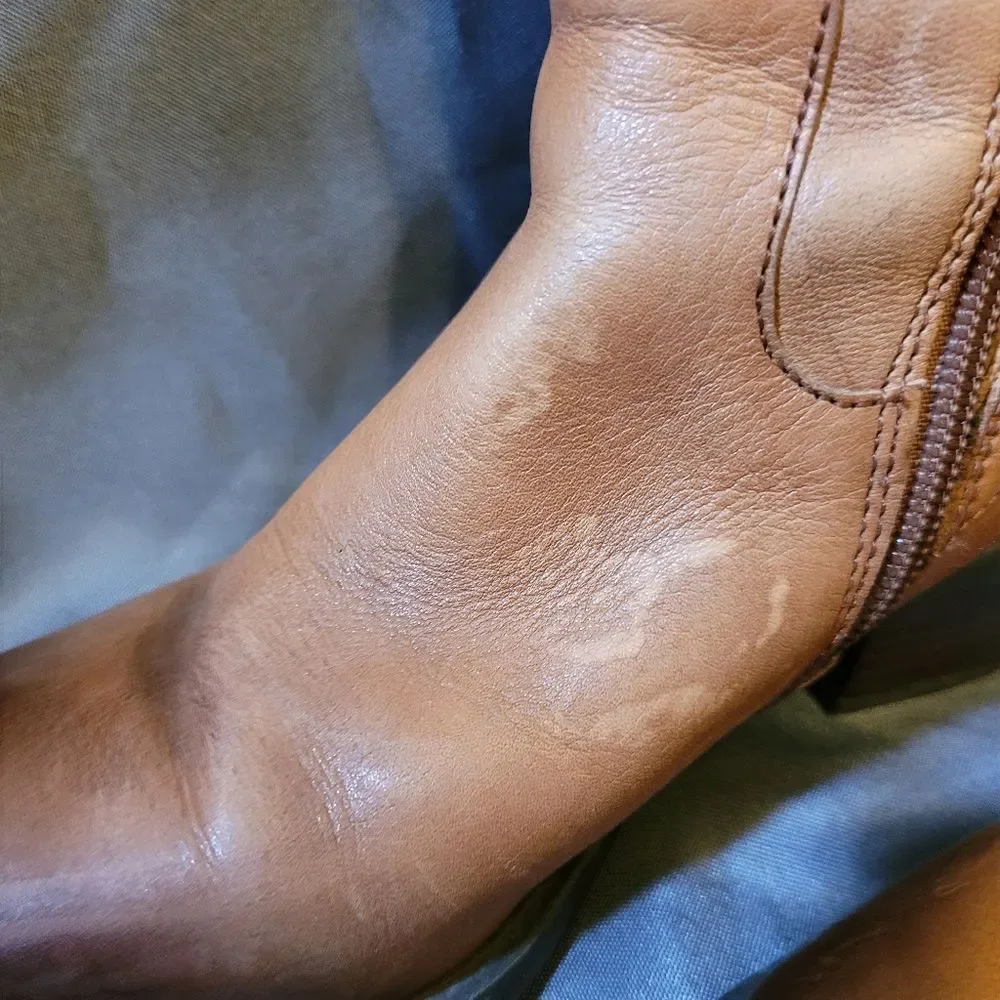 Vince Camuto Bedina Leather Two Toned tall Riding Boot Size 5.5